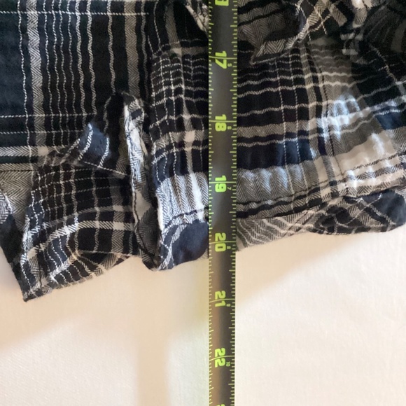 Pilcro by Anthropologie Plaid Ruffle Neck Blouse Navy Cream Medium - Picture 9 of 11